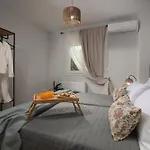 펜션 Destiny Lagopodhon