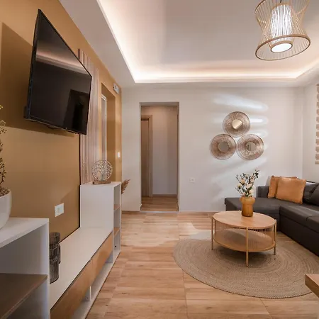 Destiny Casa vacanze Lagopodhon